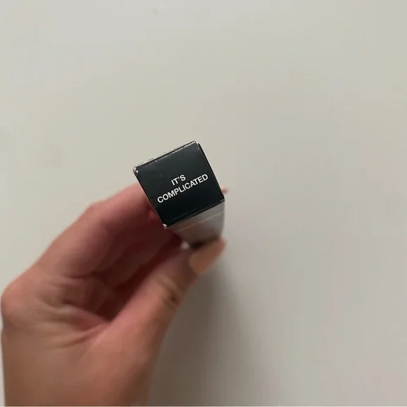 Dose of colors lip liner it’s complicated New in box - Picture 3 of 4